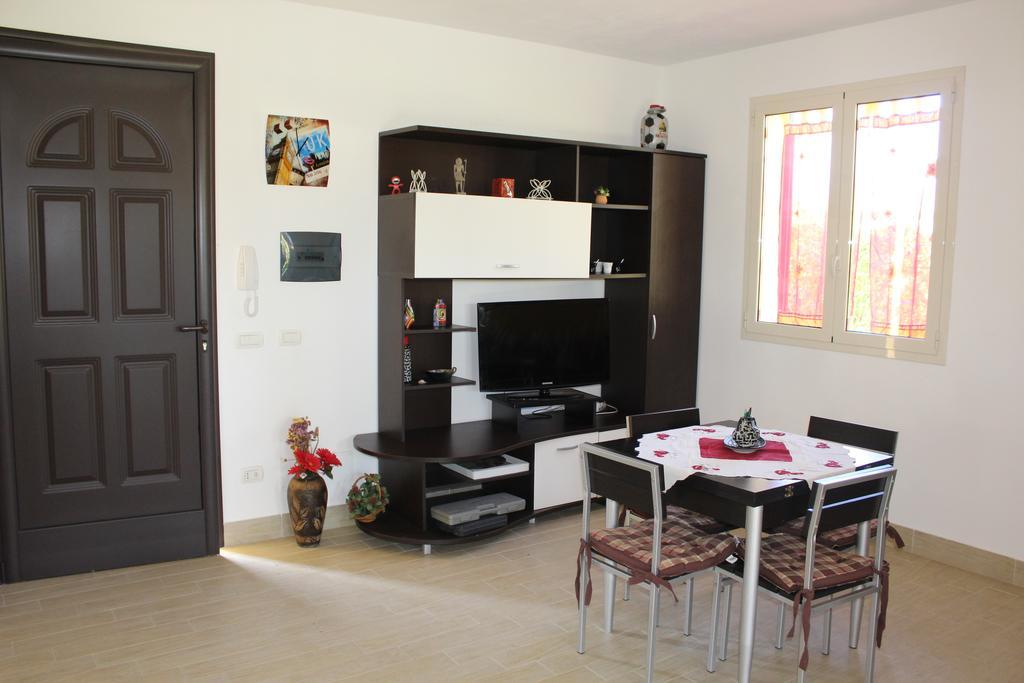 Casa Vacanze Roccella Beach Campofelice Di Roccella Exterior foto